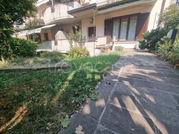 appartamento in vendita a Treviolo in zona Curnasco