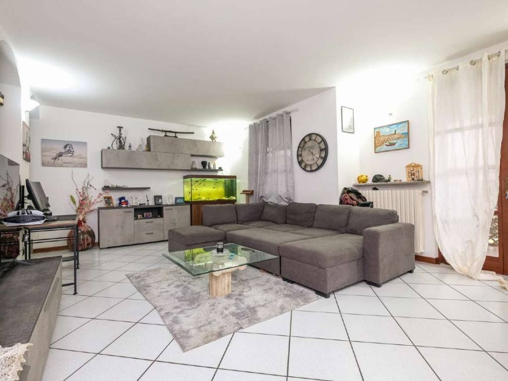 casa indipendente in vendita a Treviolo