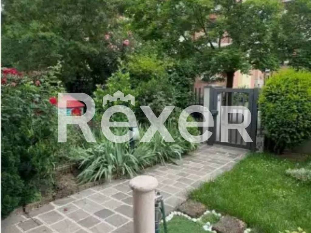 casa indipendente in vendita a Treviolo