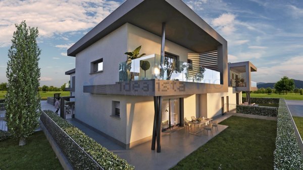 casa indipendente in vendita a Treviolo