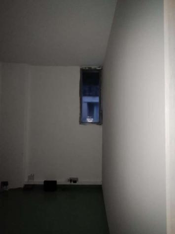 locale commerciale in vendita a Treviolo