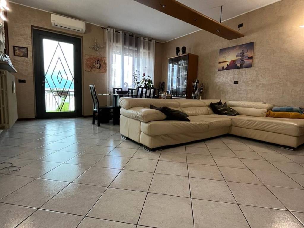 appartamento in vendita a Treviolo