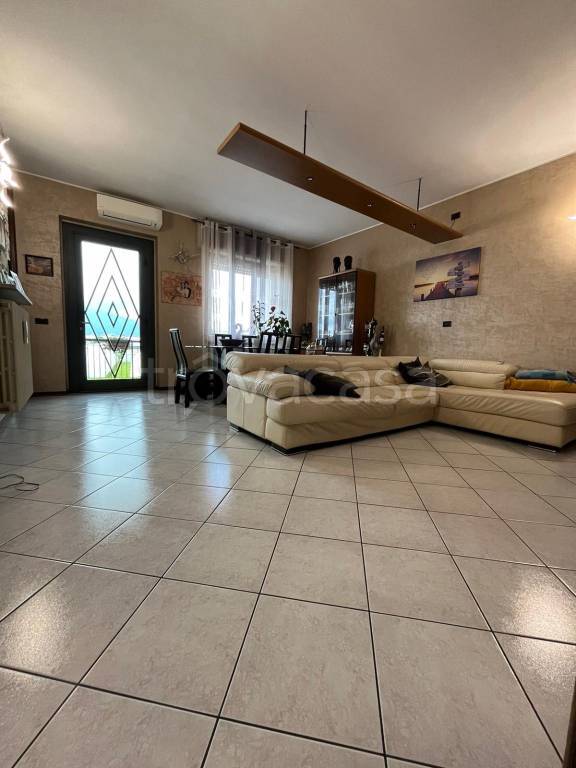 appartamento in vendita a Treviolo