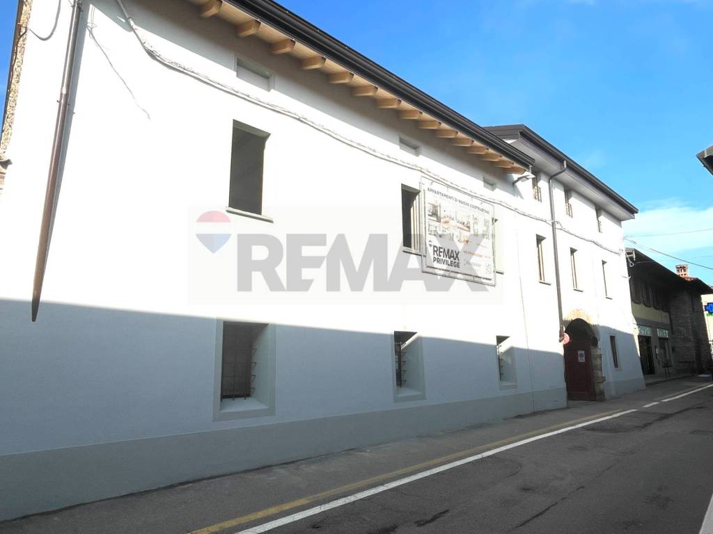 appartamento in vendita a Treviolo in zona Albegno