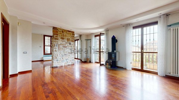 appartamento in vendita a Treviolo in zona Curnasco