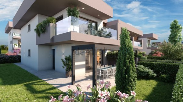 appartamento in vendita a Treviolo in zona Albegno
