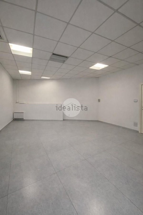 capannone in vendita a Treviolo