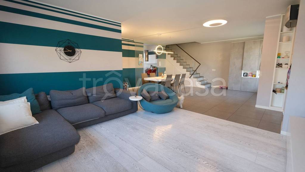 appartamento in vendita a Treviolo