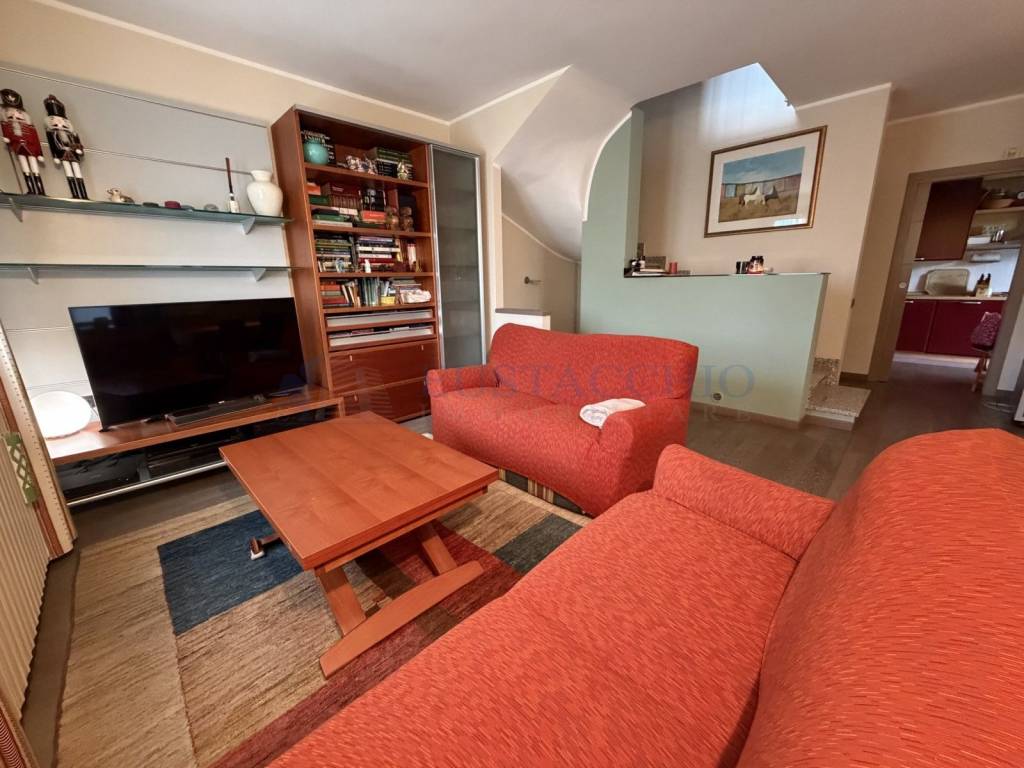 casa indipendente in vendita a Treviolo in zona Albegno
