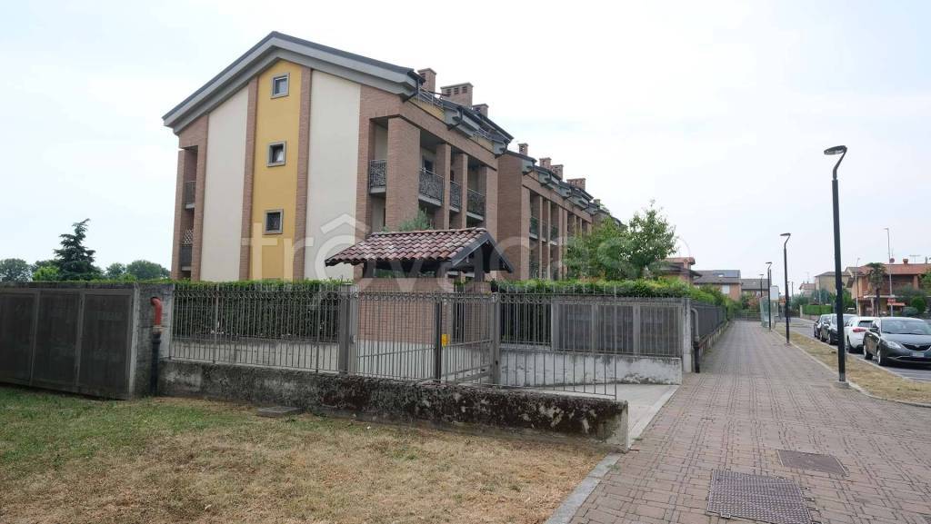 appartamento in vendita a Treviolo in zona Albegno