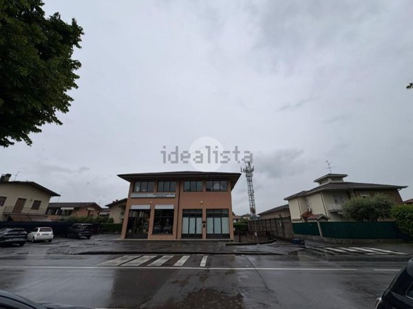 ufficio in vendita a Treviolo in zona Curnasco