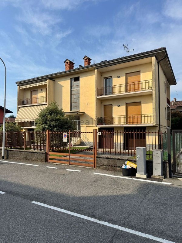 appartamento in vendita a Treviolo in zona Albegno