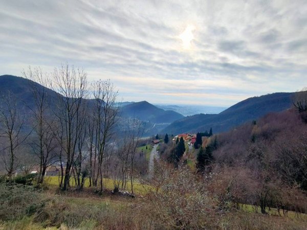 casa indipendente in vendita ad Ubiale Clanezzo in zona Clanezzo