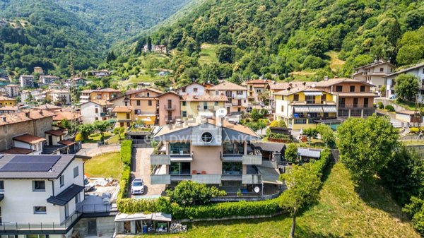 casa indipendente in vendita ad Ubiale Clanezzo