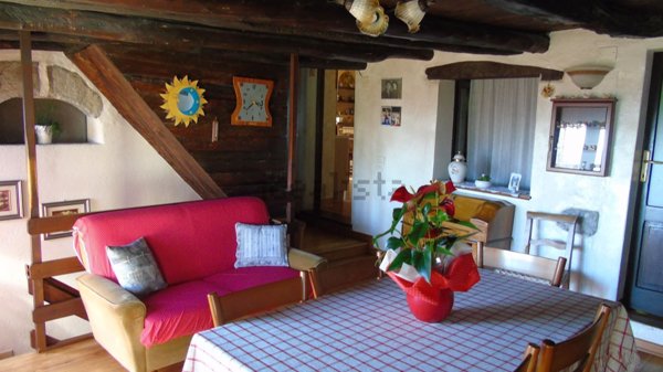 casa indipendente in vendita ad Ubiale Clanezzo