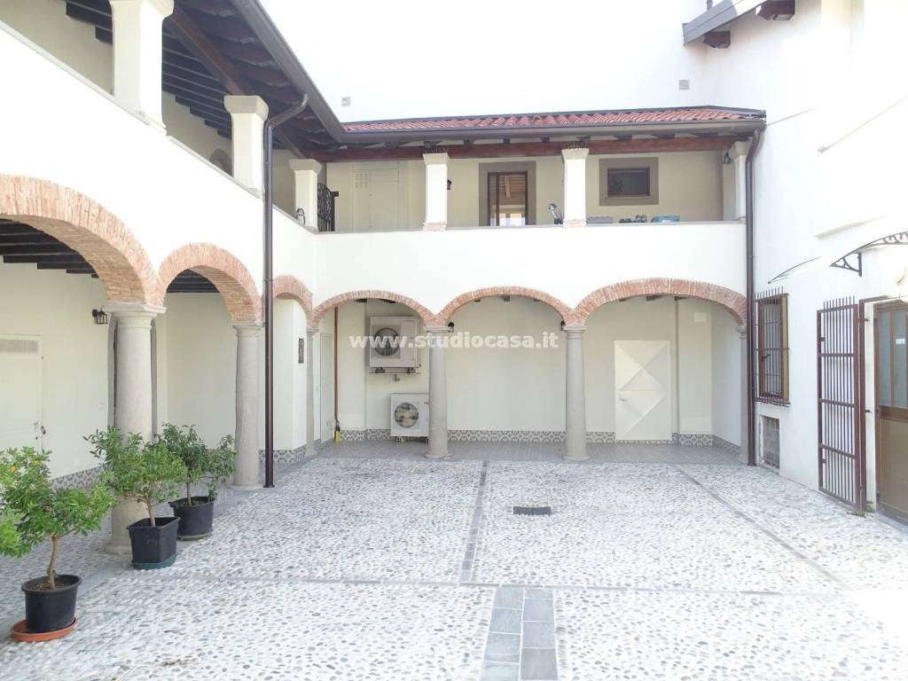 appartamento in vendita ad Urgnano