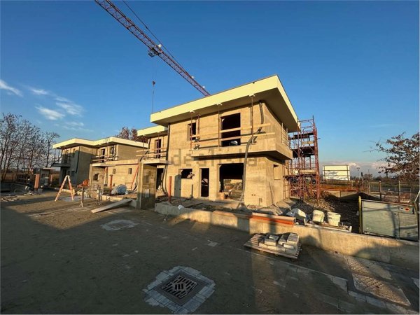 casa indipendente in vendita ad Urgnano