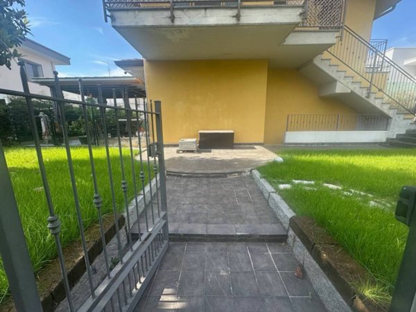 appartamento in vendita ad Urgnano