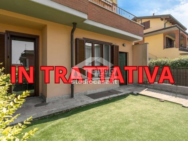 appartamento in vendita ad Urgnano in zona Basella