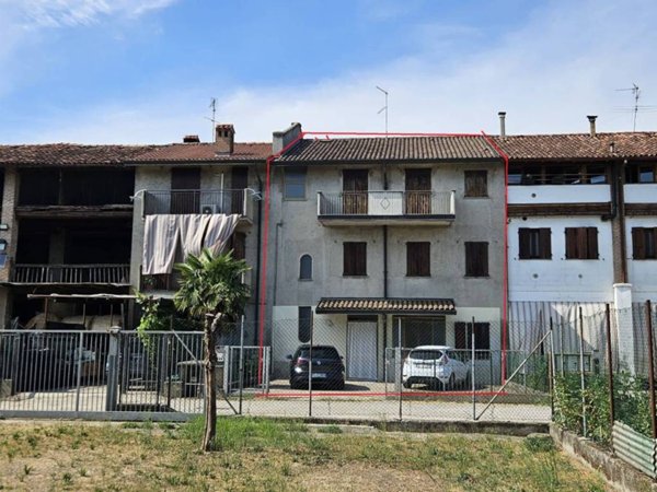 casa indipendente in vendita ad Urgnano