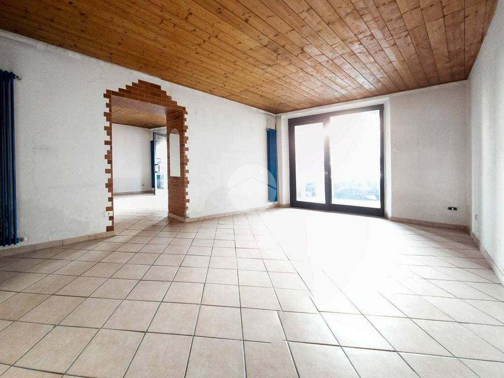 ufficio in vendita ad Urgnano