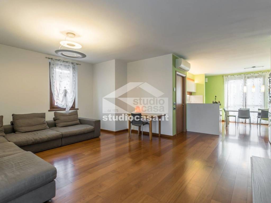 casa indipendente in vendita ad Urgnano