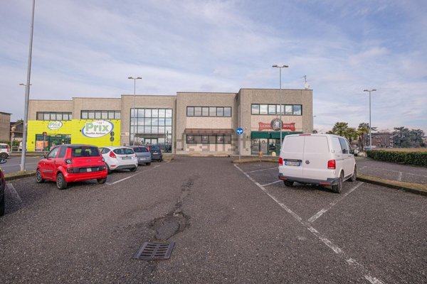 ufficio in vendita ad Urgnano