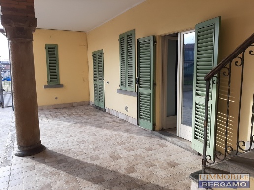 appartamento in vendita ad Urgnano