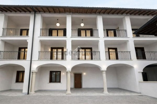 casale in vendita ad Urgnano