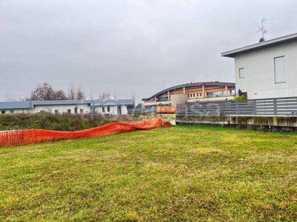 casa indipendente in vendita ad Urgnano