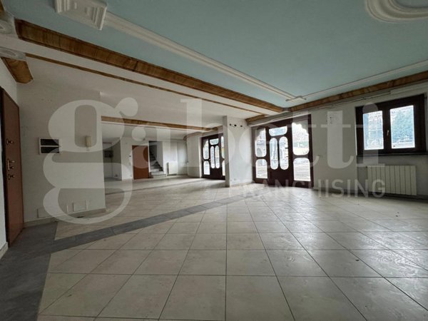 ufficio in vendita ad Urgnano