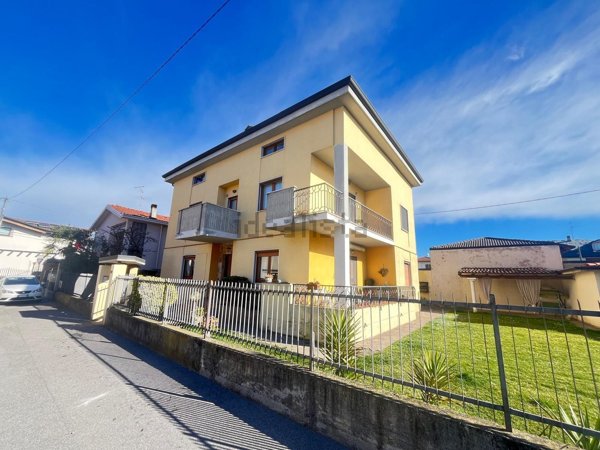 appartamento in vendita ad Urgnano