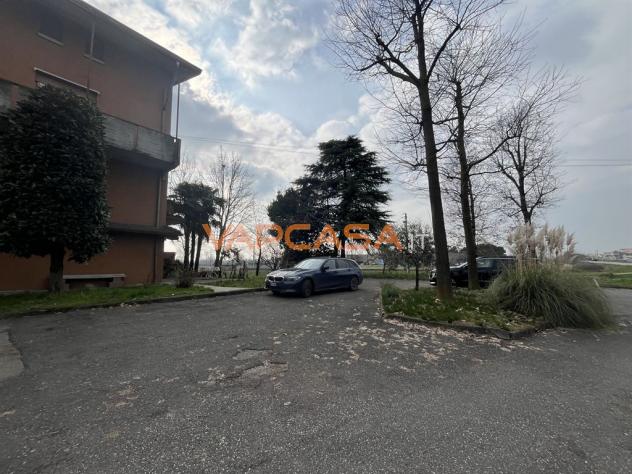 negozio in vendita ad Urgnano