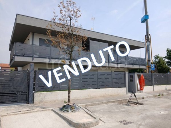 appartamento in vendita ad Urgnano