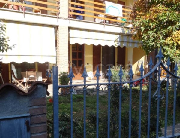 appartamento in vendita ad Urgnano in zona Basella