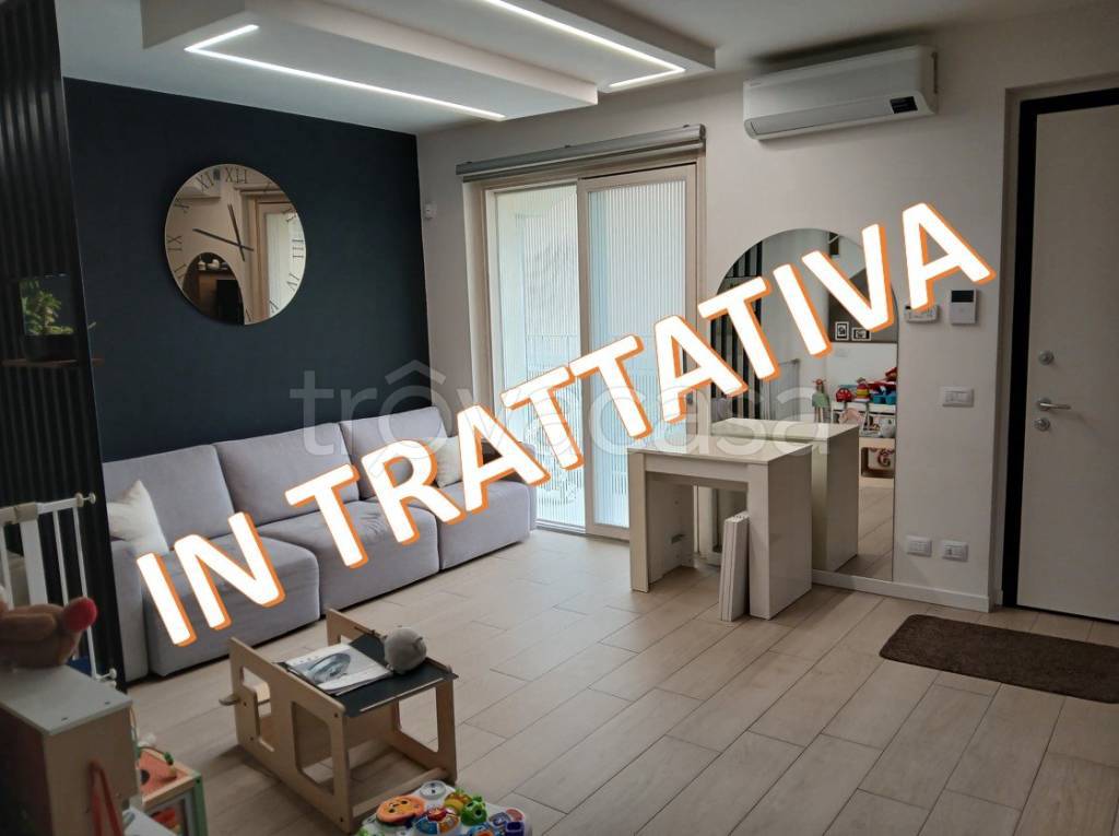 casa indipendente in vendita ad Urgnano