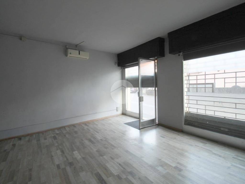 ufficio in vendita ad Urgnano