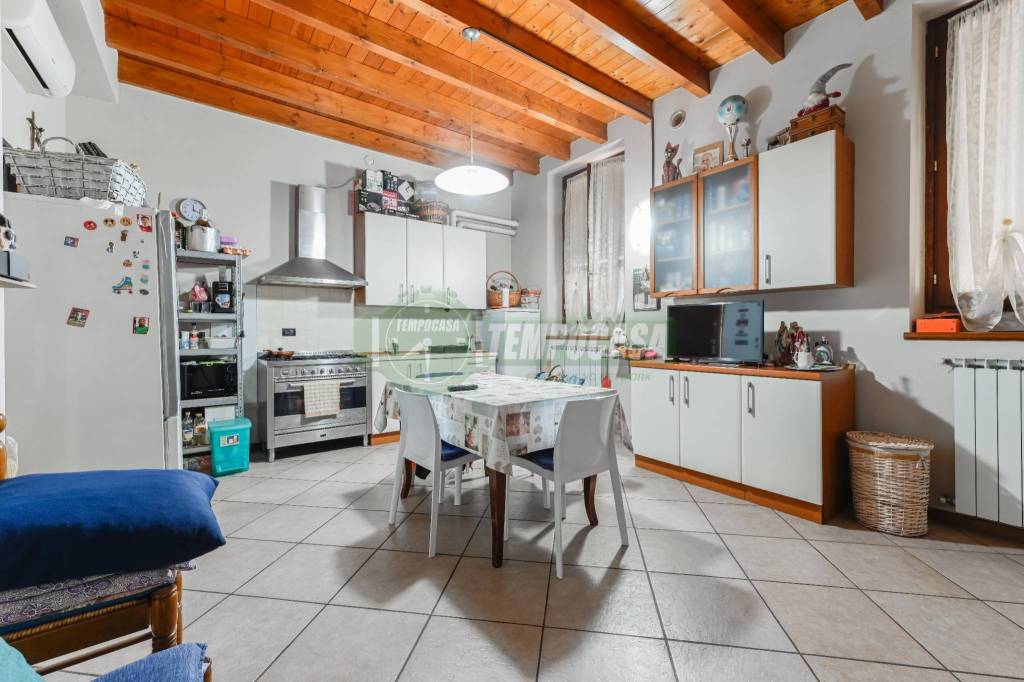 appartamento in vendita ad Urgnano