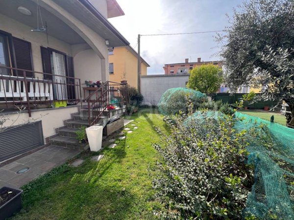 casa indipendente in vendita ad Urgnano
