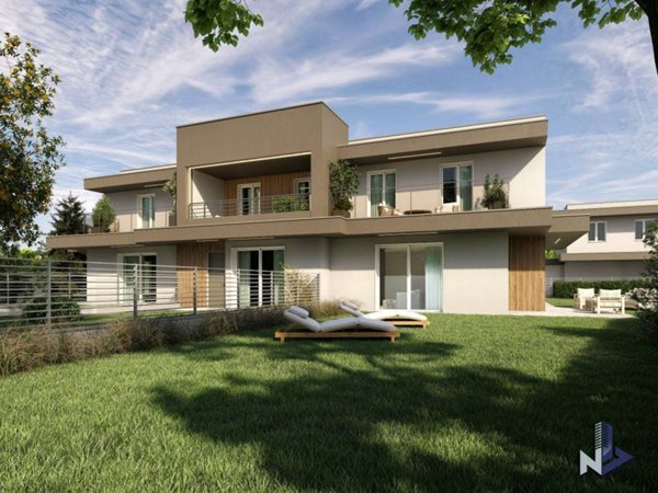 casa indipendente in vendita ad Urgnano in zona Basella