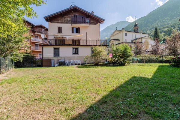 appartamento in vendita a Valbondione