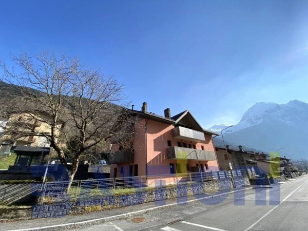 appartamento in vendita a Valbondione in zona Bondione