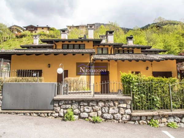 appartamento in vendita a Valbondione in zona Bondione