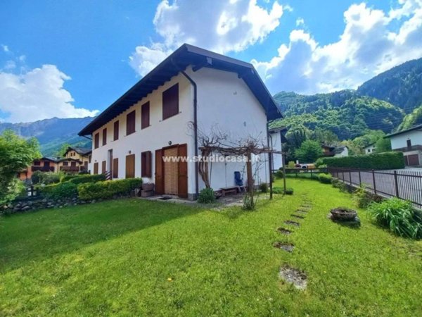 appartamento in vendita a Valbondione