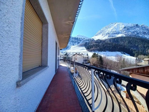 appartamento in vendita a Valbondione in zona Lizzola