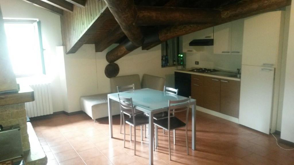 appartamento in vendita a Valbondione in zona Gavazzo