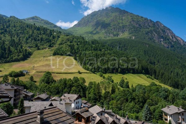 appartamento in vendita a Valbondione in zona Lizzola