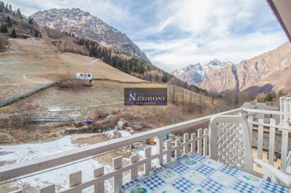 appartamento in vendita a Valbondione in zona Lizzola