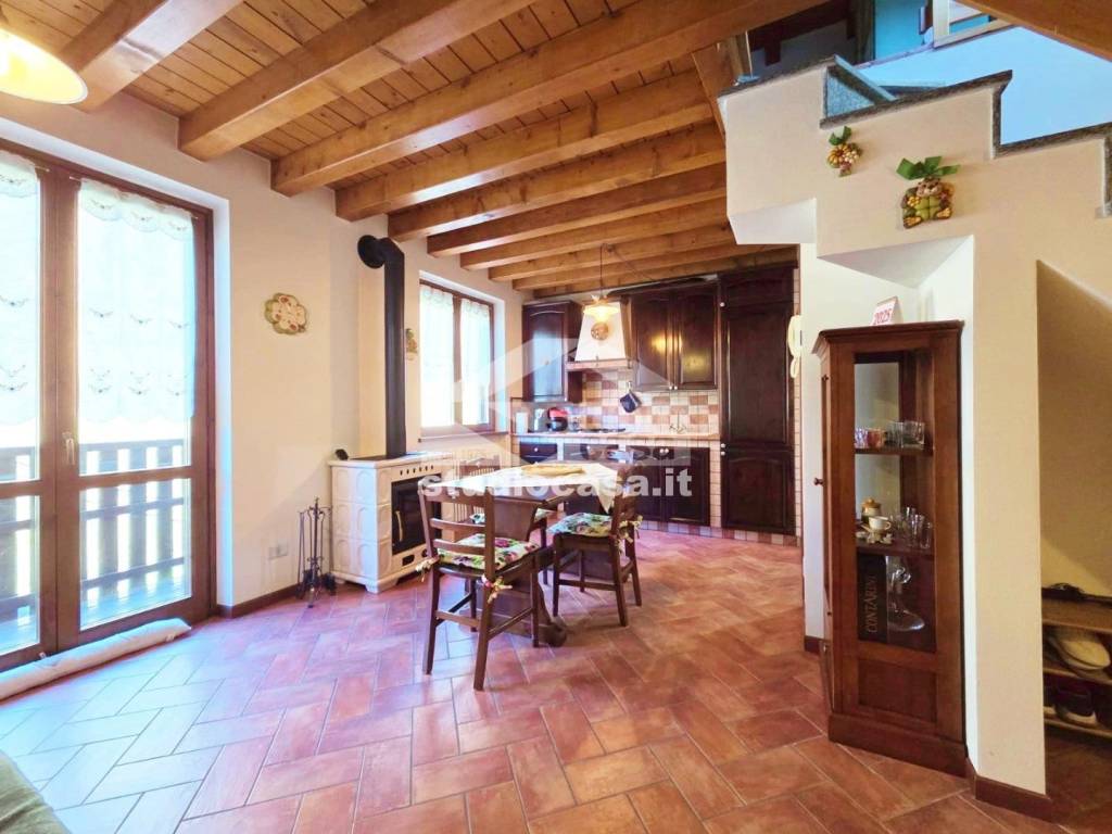 appartamento in vendita a Valbondione