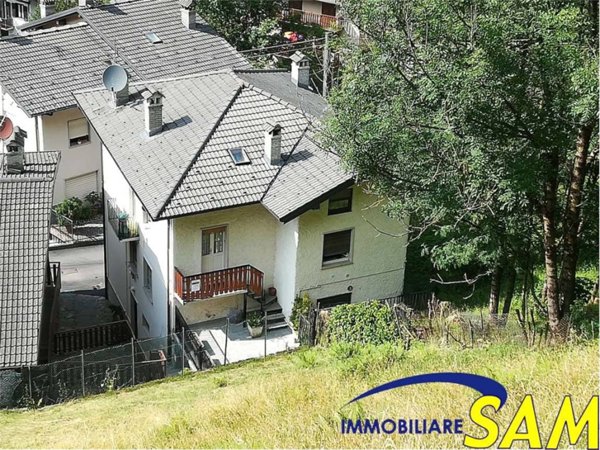 appartamento in vendita a Valbondione in zona Bondione